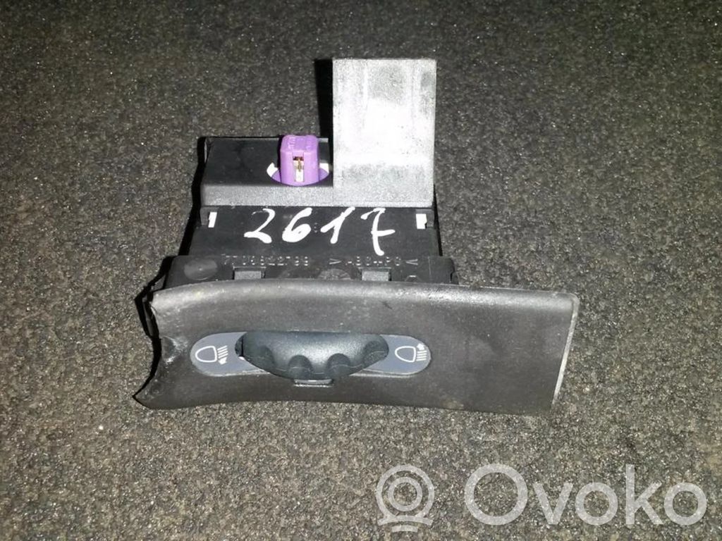 Renault Laguna I Headlight level height control switch 