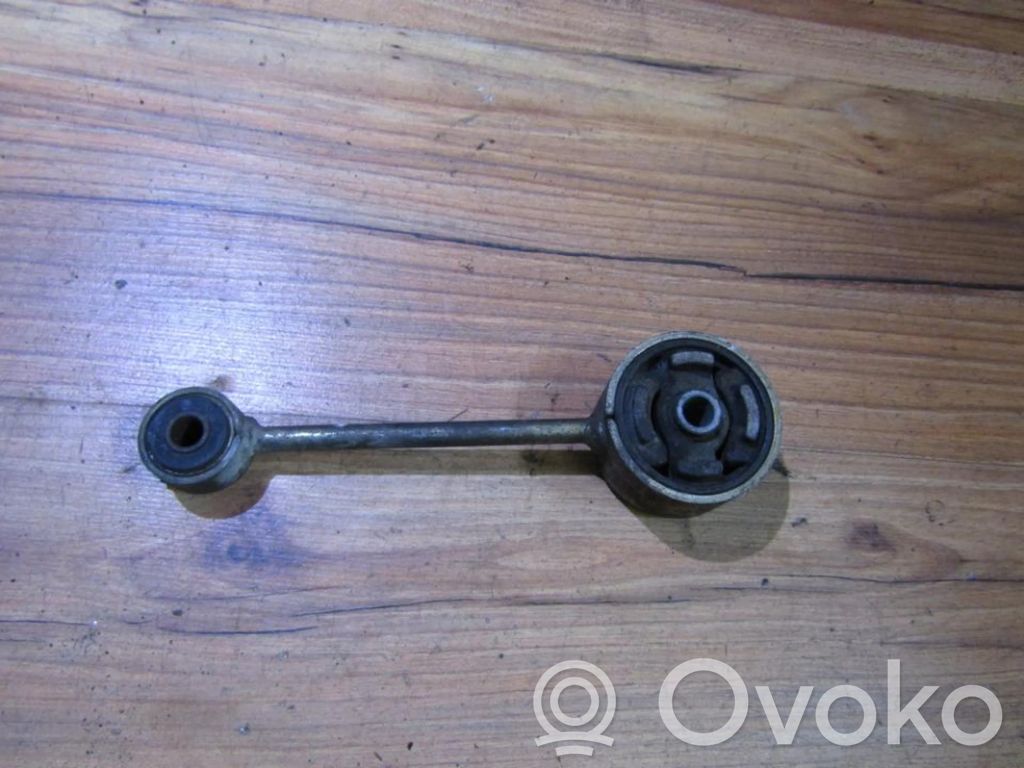 Engine mount bracket