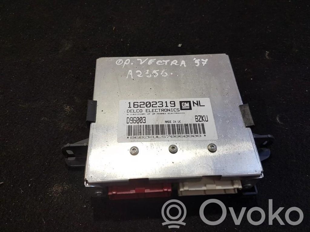 Opel Vectra B Centralina/modulo del motore 