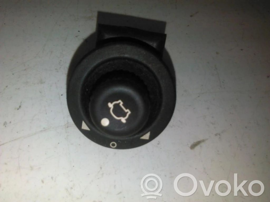 Interruptor del espejo lateral   93BG17B676BA,93BG17B676BA