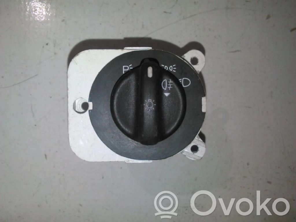 Ford Mondeo MK II Interruptor de luz 