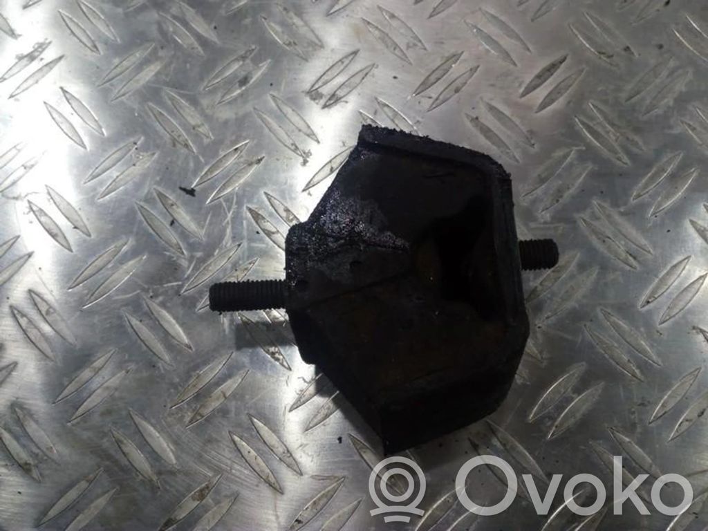 Dzinēja spilvens   1135773,1135773