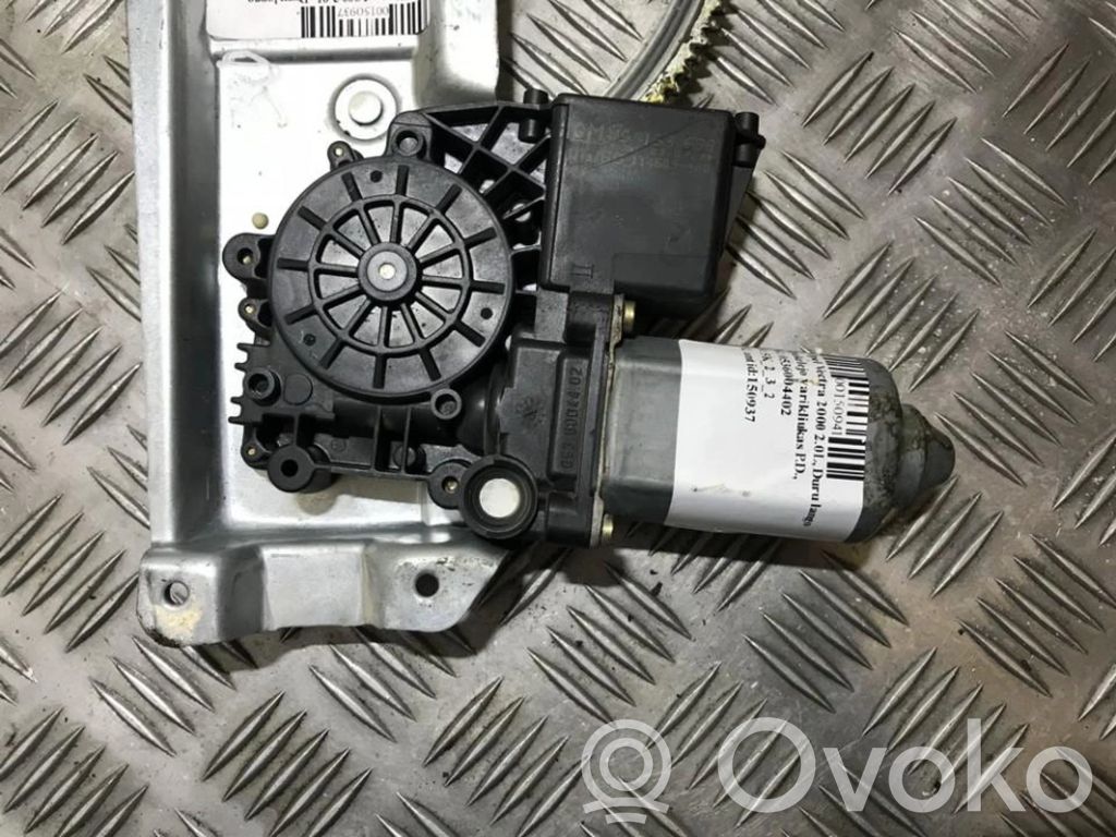 Opel Vectra B Silnik regulatora szyby drzwi przednich 