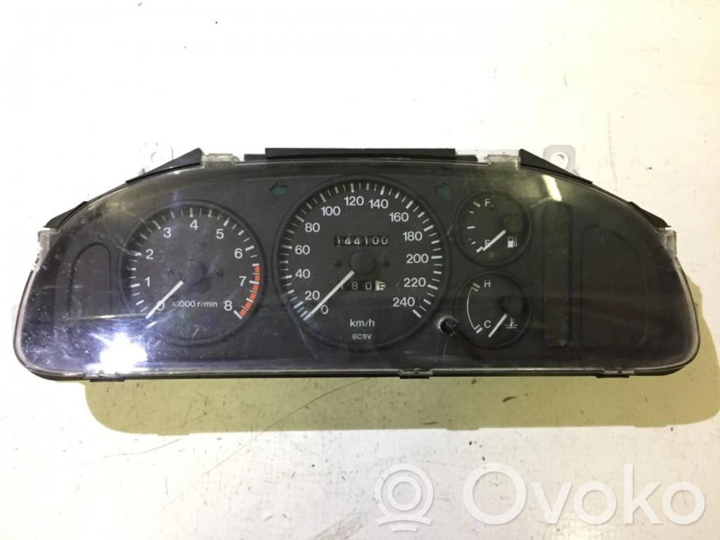 Mazda 323 Nopeusmittari (mittaristo) 