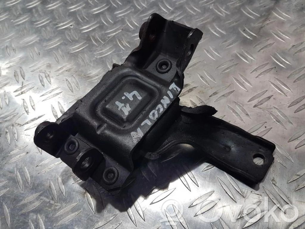 Soporte de montaje del motor