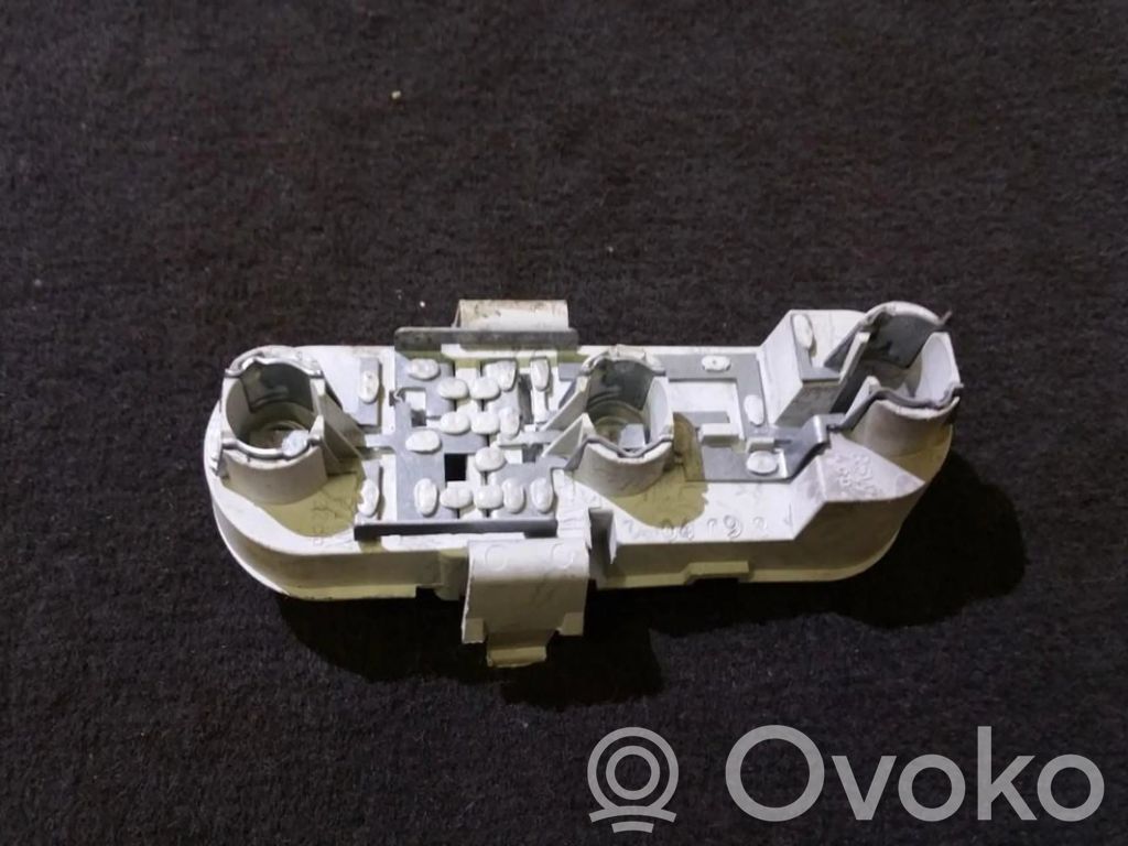 Volvo S40, V40 Porte ampoule de feu arrière