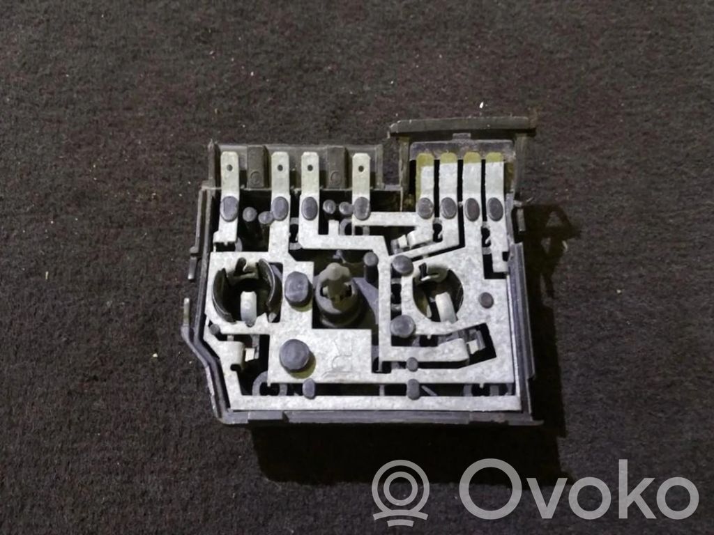 Audi A6 S6 C4 4A Portalampada fanale posteriore 
