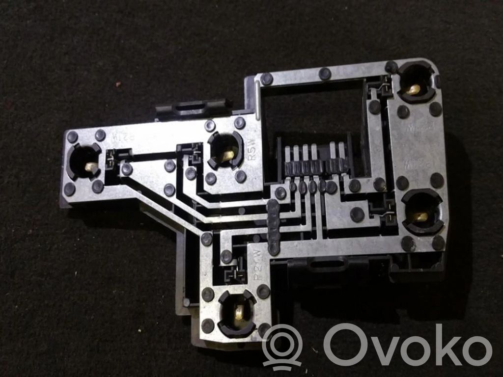 Ford Mondeo MK I Glühbirnenhalter Heckleuchte 