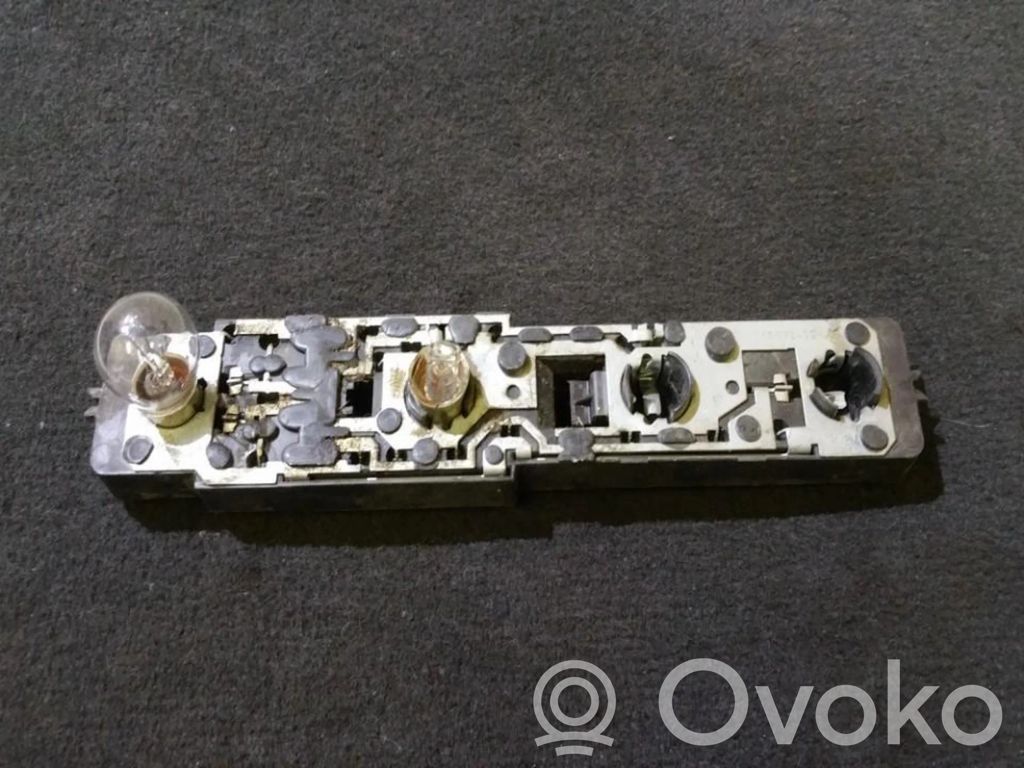Opel Omega B1 Portalampada fanale posteriore 
