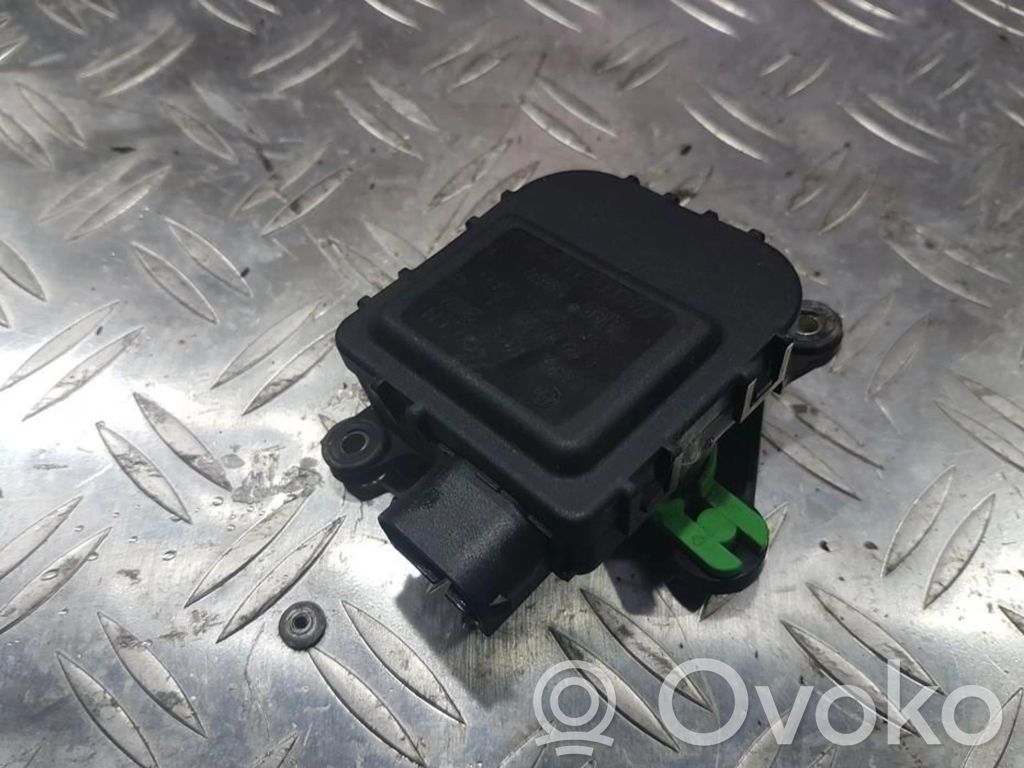 Audi A4 S4 B5 8D Motor/actuator clapetă aer