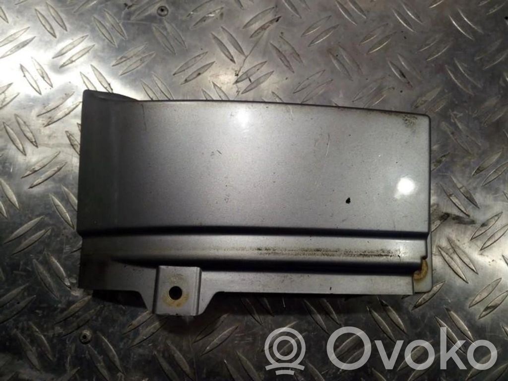 Opel Zafira A Moulure de garniture de feu arrière / postérieur