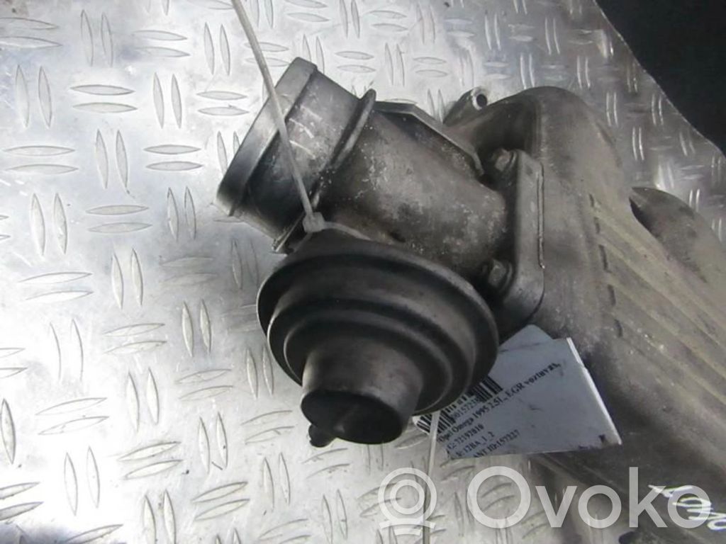 Opel Omega B1 Zawór EGR 