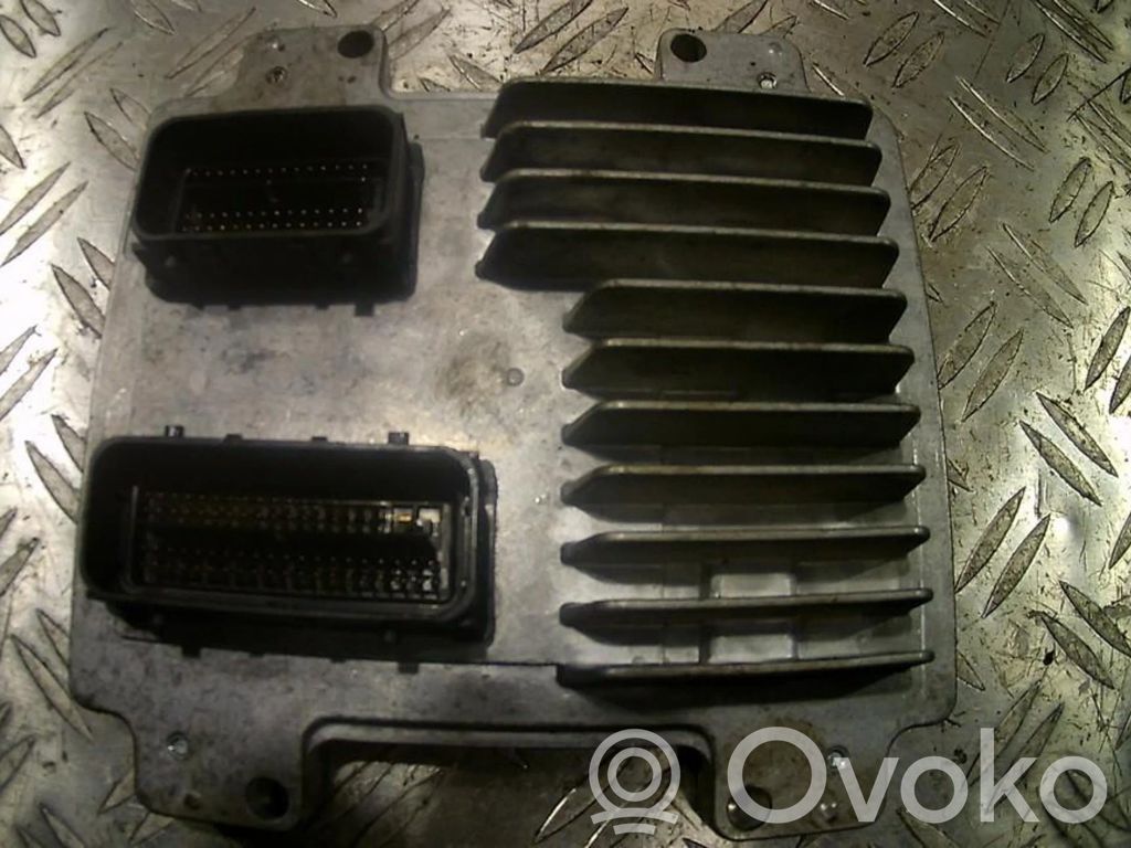 Opel Corsa E Engine control unit/module 