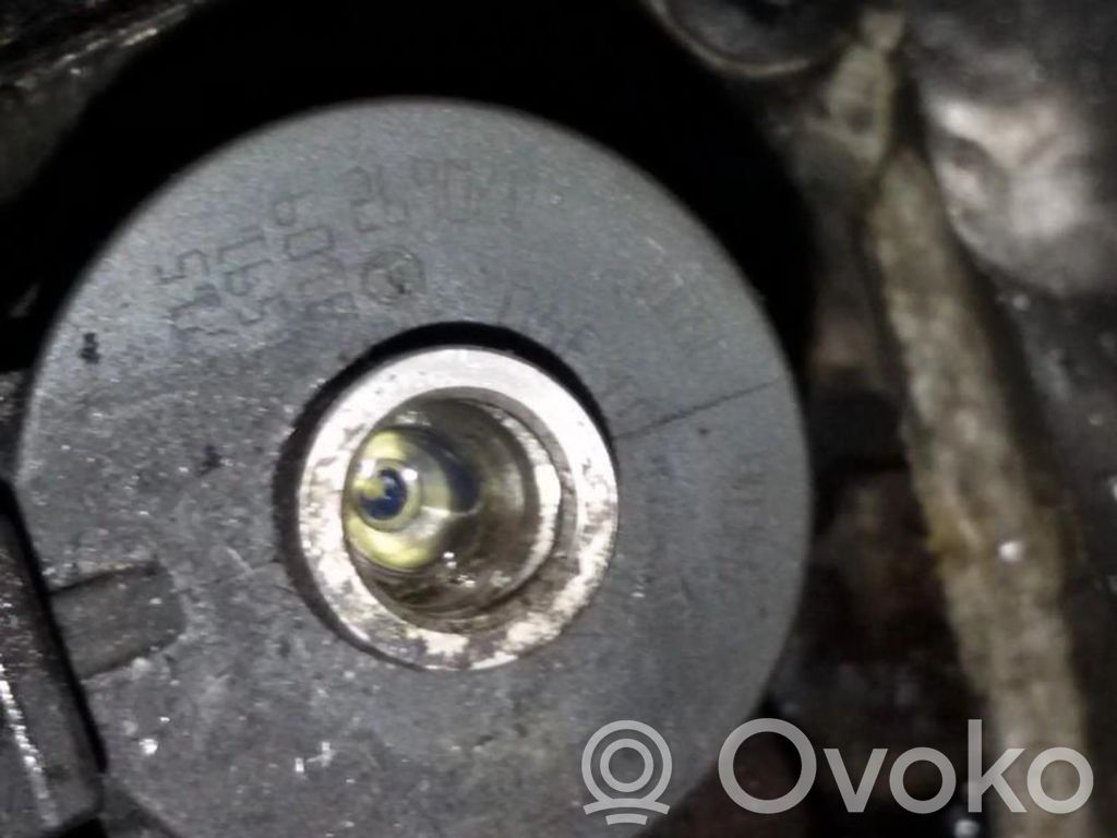 Inyector de combustible   0445110340,870692,0445110340,870692
