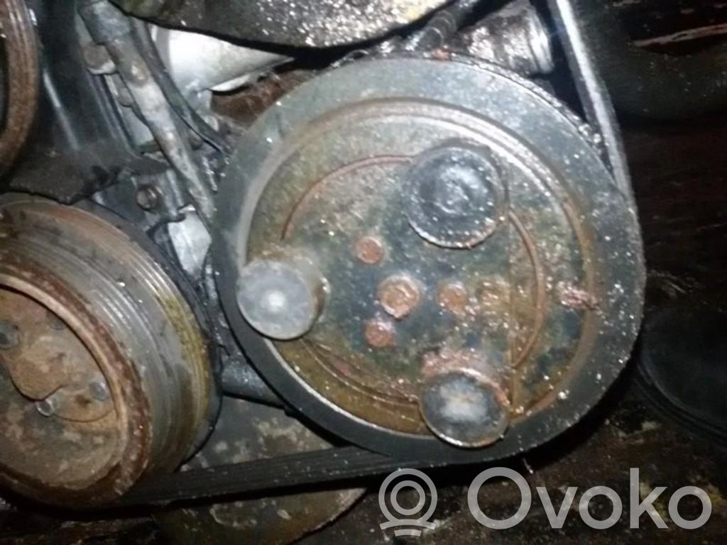 Mazda 323 F Compresseur de climatisation 