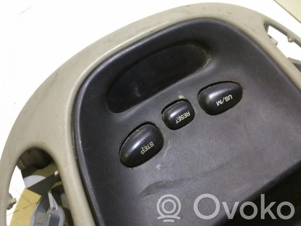 Chrysler Voyager Monitor / wyświetlacz / ekran 