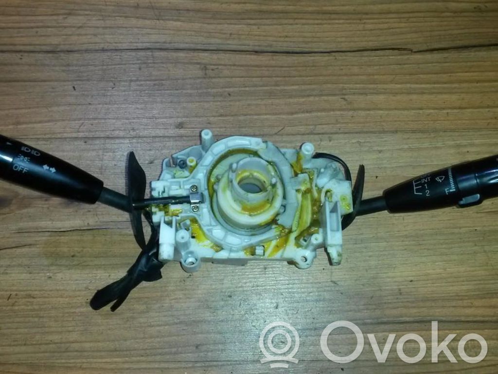 KIA Carnival Commodo, commande essuie-glace/phare 