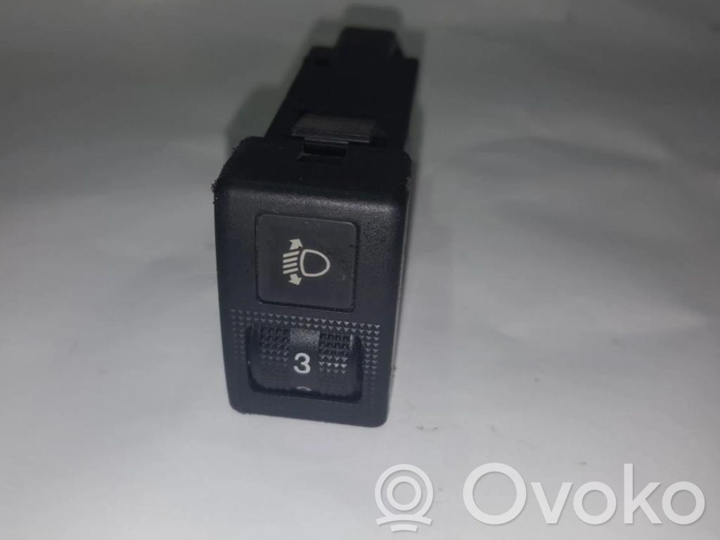 Headlight level height control switch   134139,134139