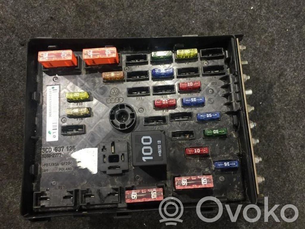 Volkswagen PASSAT B6 Set scatola dei fusibili