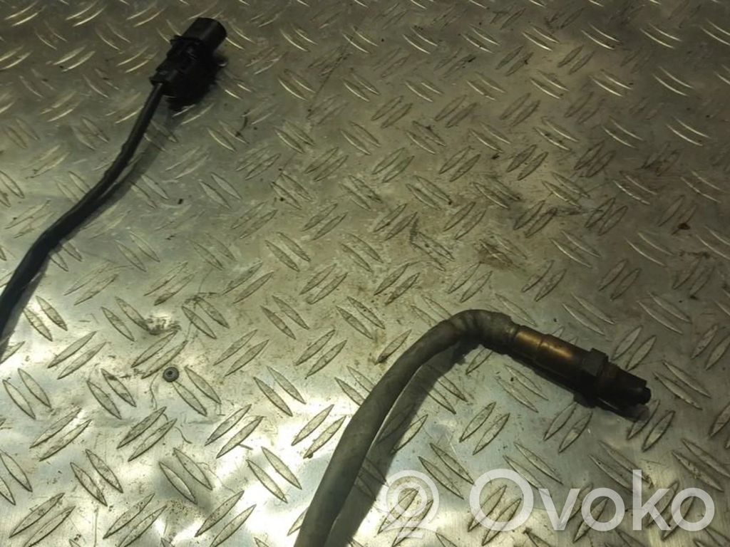 Volkswagen PASSAT B5.5 Sensore della sonda Lambda 