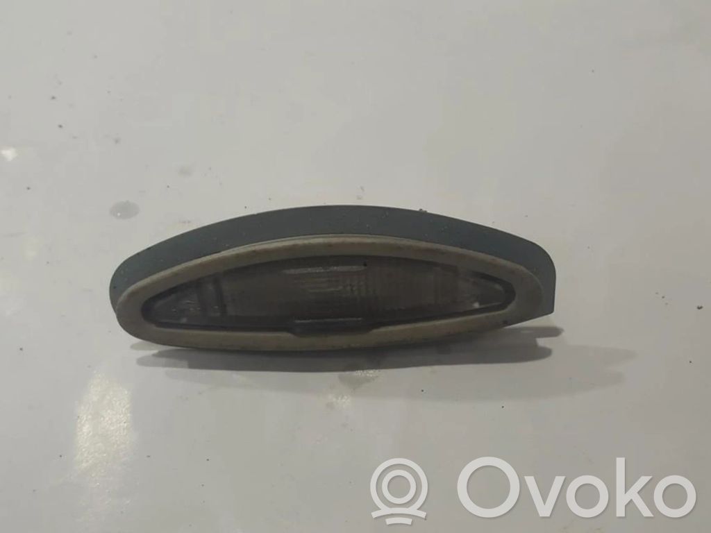 Volvo S40, V40 Illuminazione sedili anteriori 