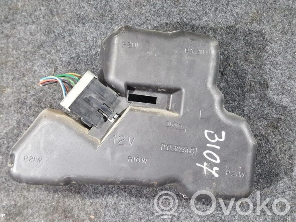 Rover 214 - 216 - 220 Porte ampoule de feu arrière