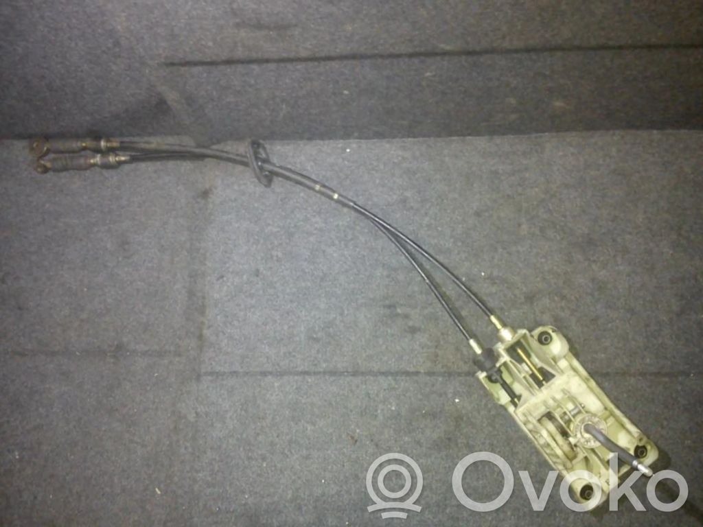 Gear shift cable linkage