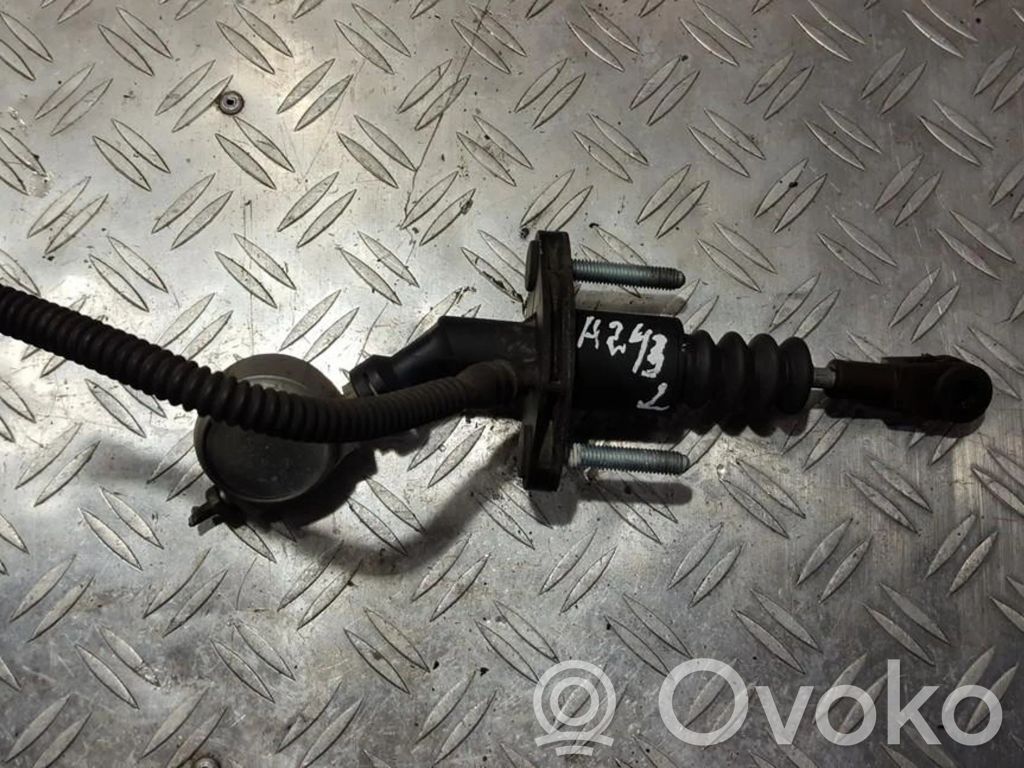 Opel Astra H Pagrindinis sankabos cilindriukas 