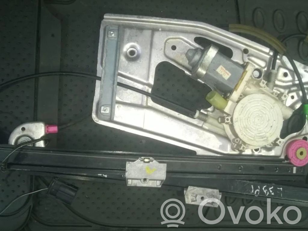 BMW 5 E39 Regulador con motor de la ventanilla de la puerta corredera 