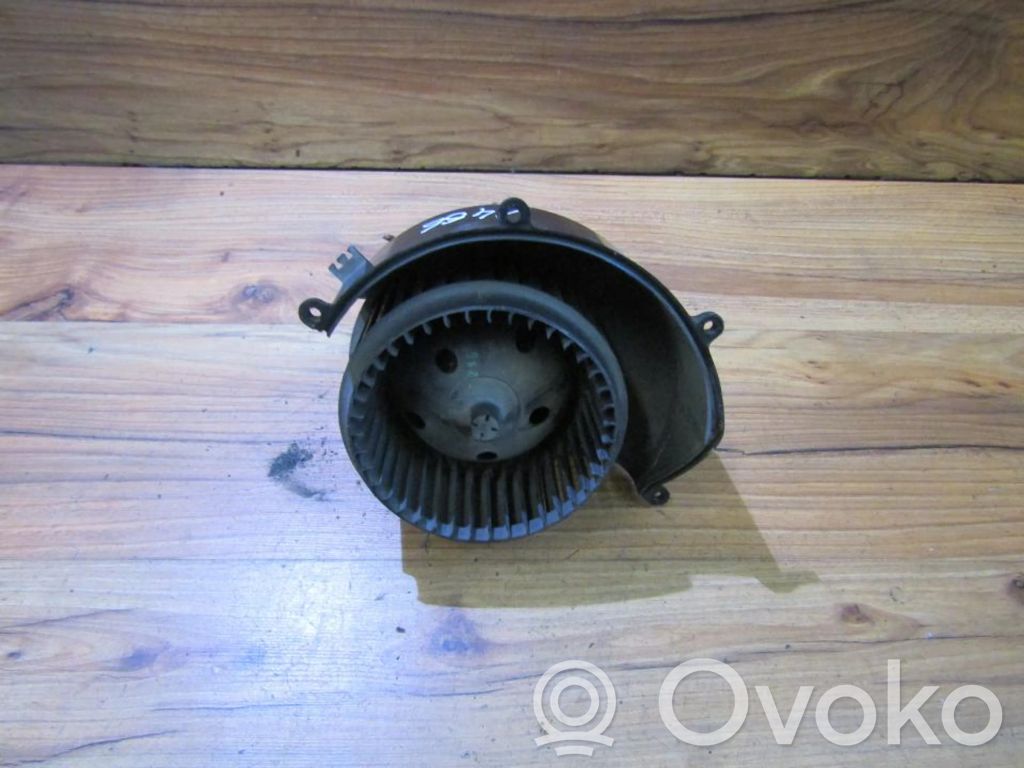 Opel Astra H Ventilator aerotermă 