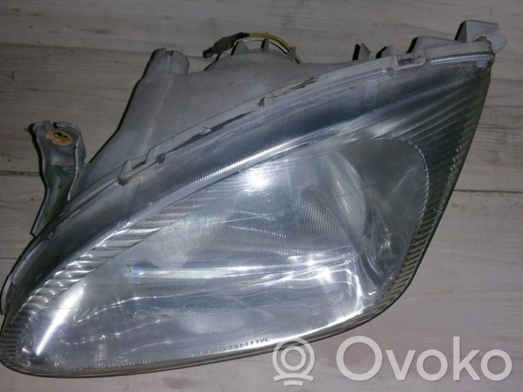 Phare frontale   083211117L,083211117L,083211117L,083211117L