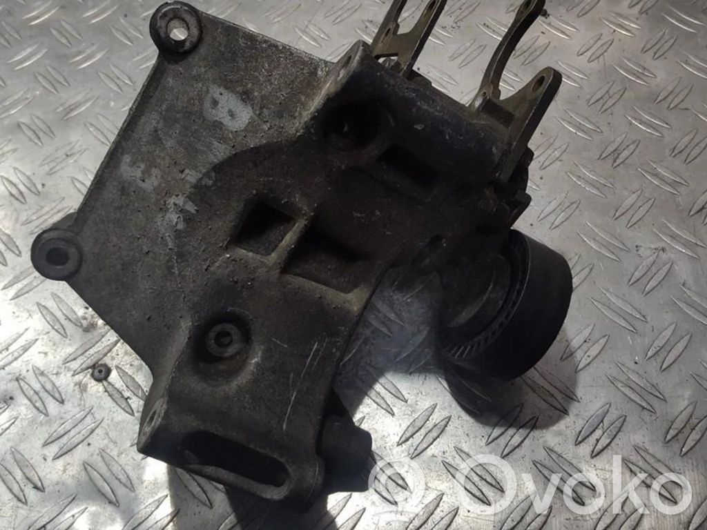 Support, suspension du moteur