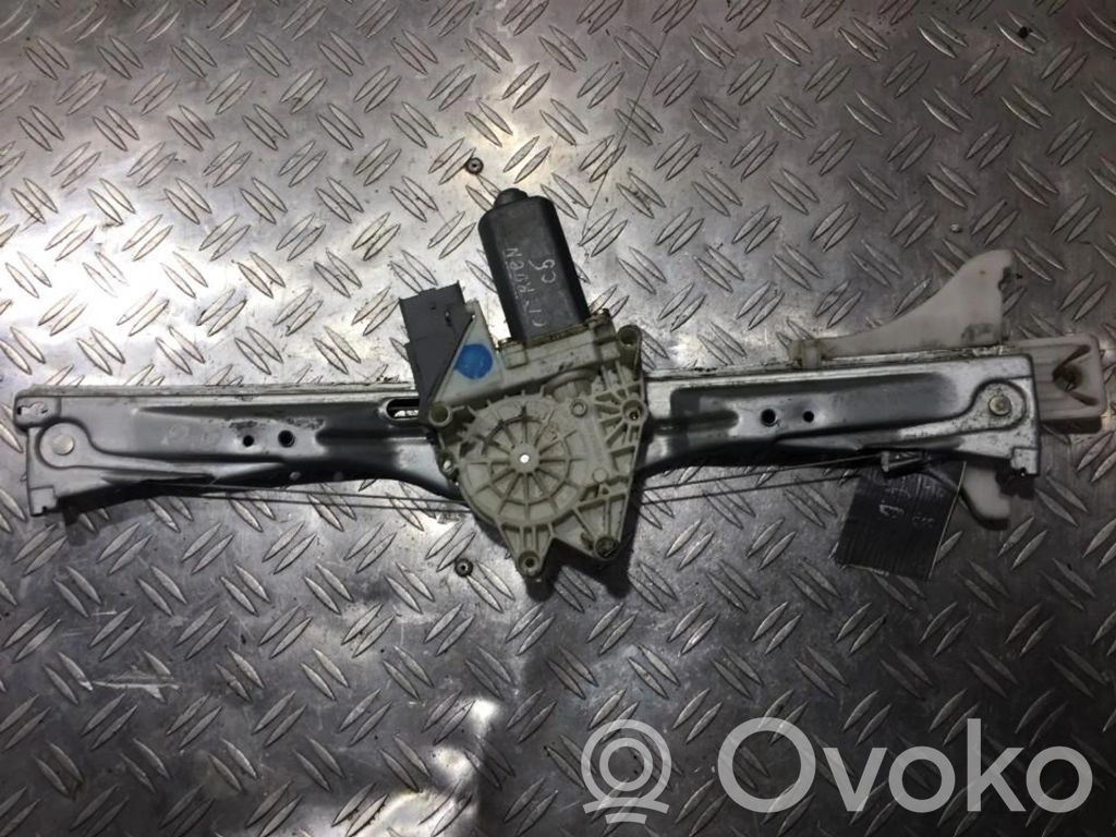 Mécanisme de lève-vitre avec moteur