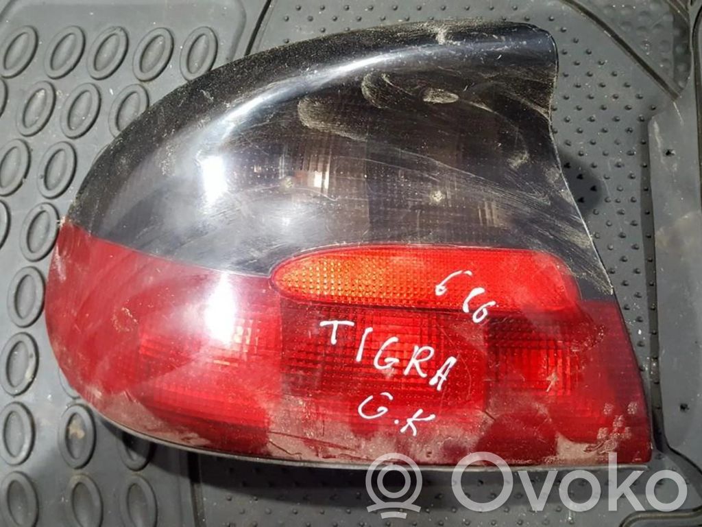 Rear/tail lights