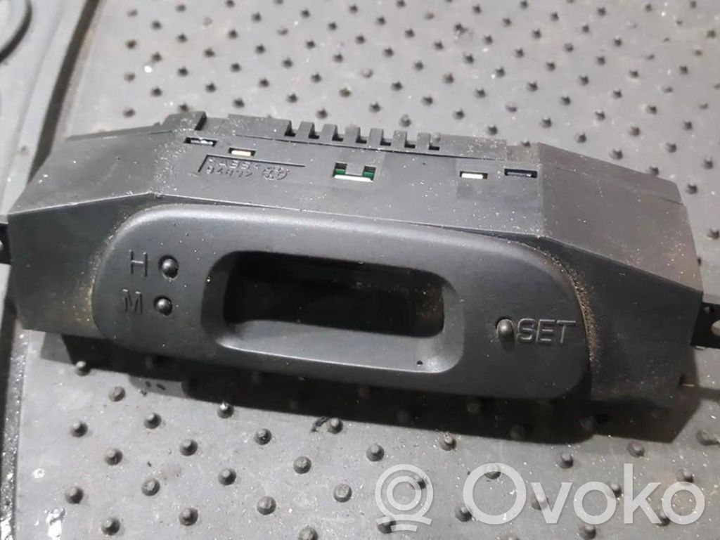 Mitsubishi Carisma Monitor/display/piccolo schermo