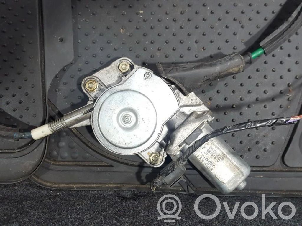Alfa Romeo 147 Motor macara geam ușă față 