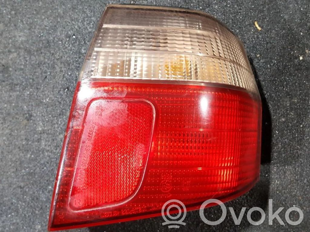 Mitsubishi Galant Feux arrière / postérieurs