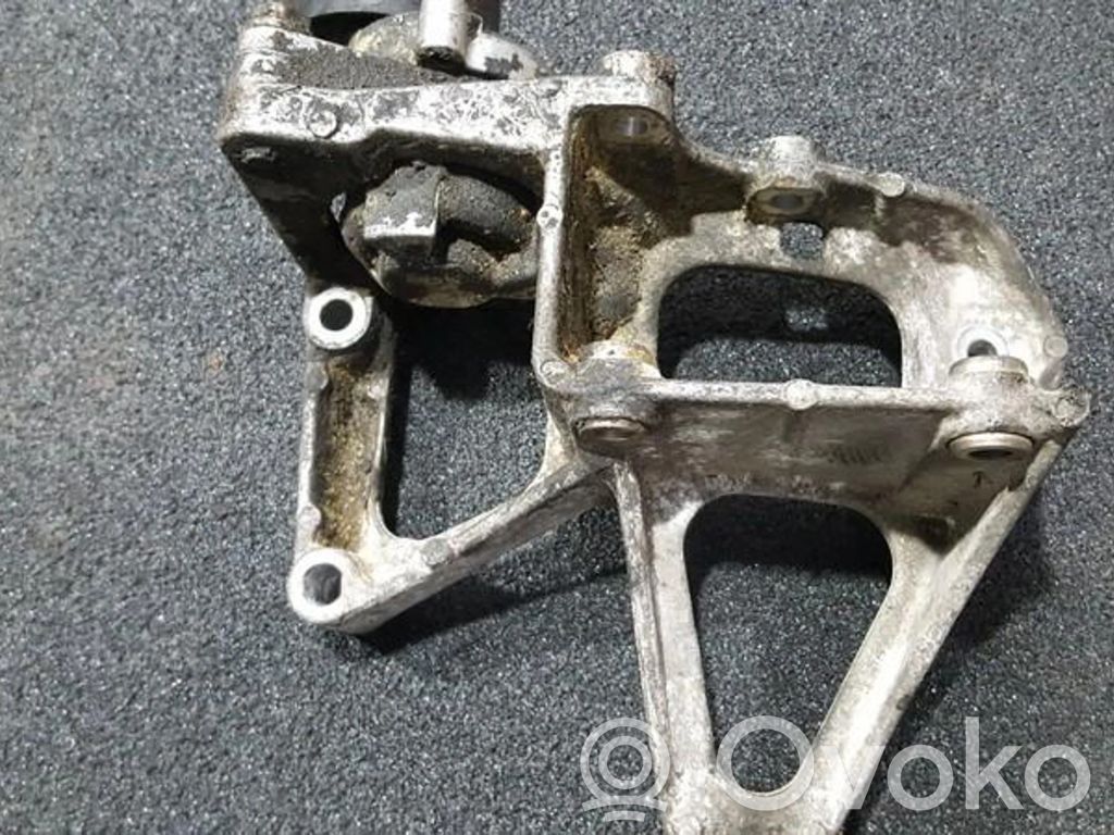 Supporto di montaggio del motore (usato)