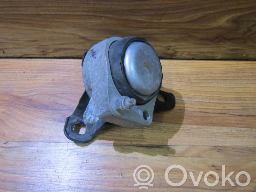 Soporte de montaje del motor