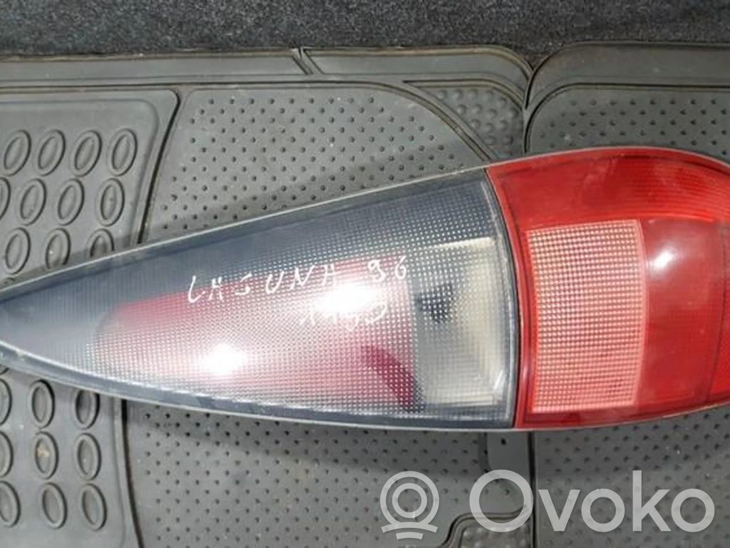 Renault Laguna I Feux arrière / postérieurs