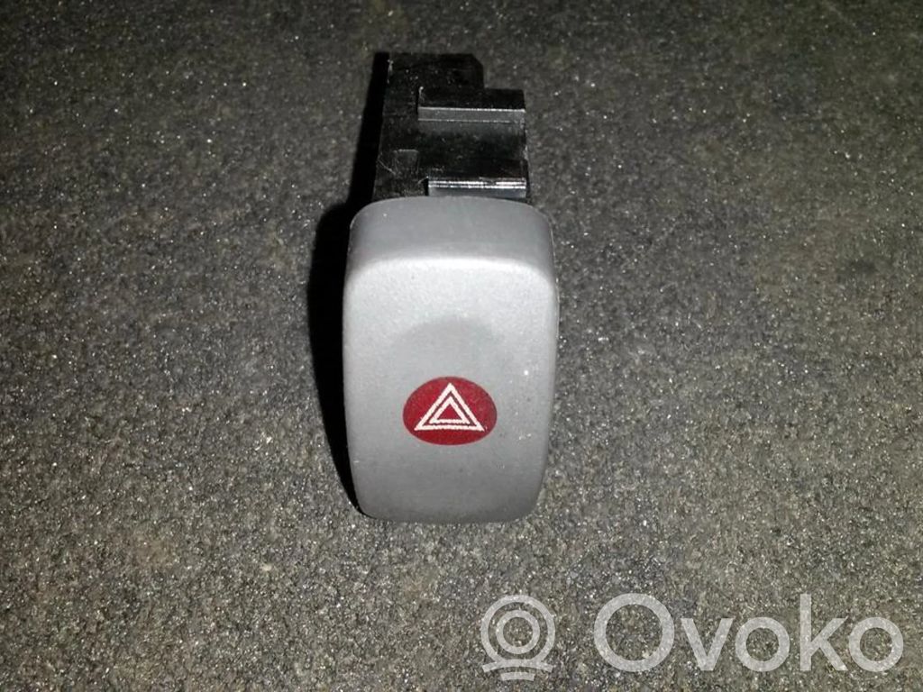 Nissan Micra Interruttore luci di emergenza 