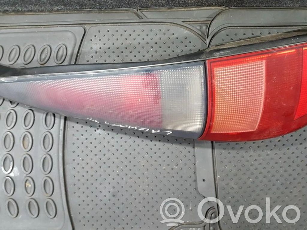 Renault Laguna I Feux arrière / postérieurs