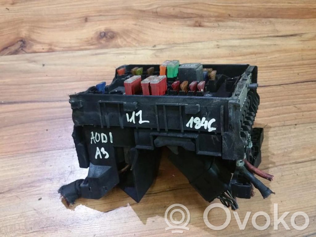 Audi A3 S3 8P Set scatola dei fusibili