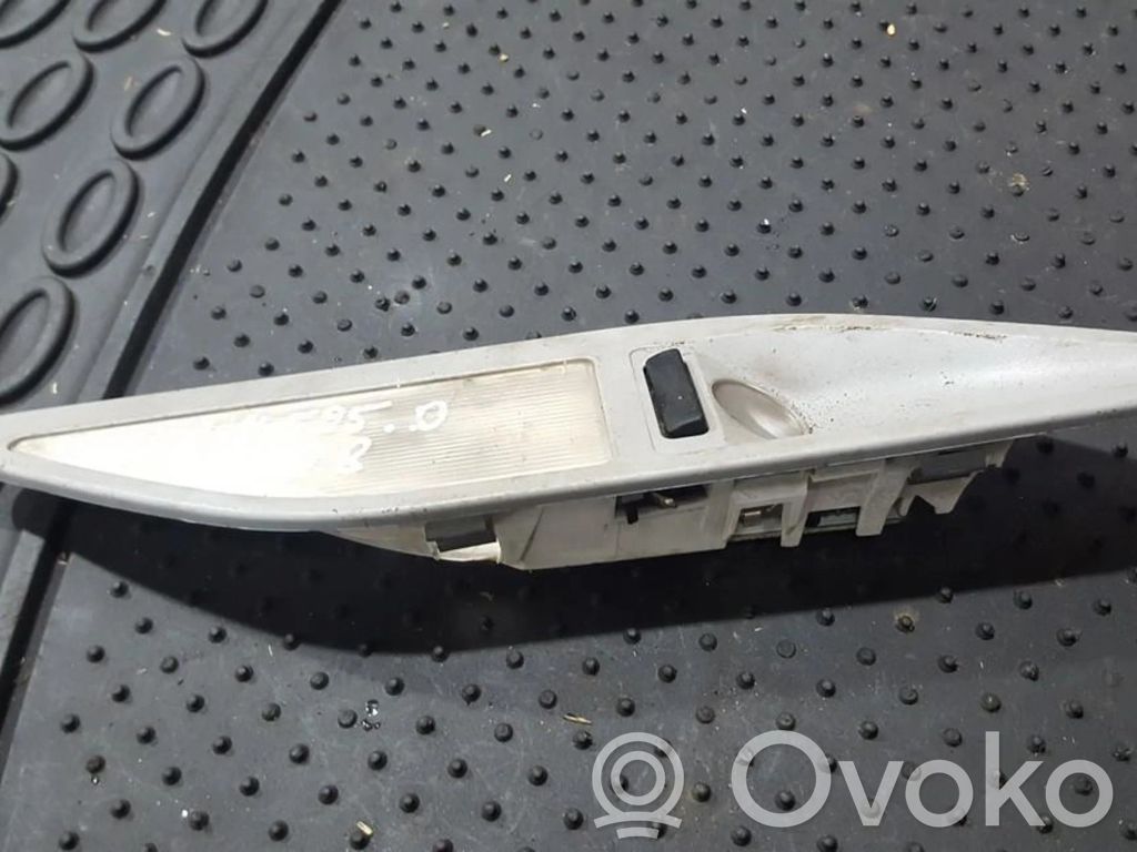 BMW 5 E39 Innenraumbeleuchtung vorne 