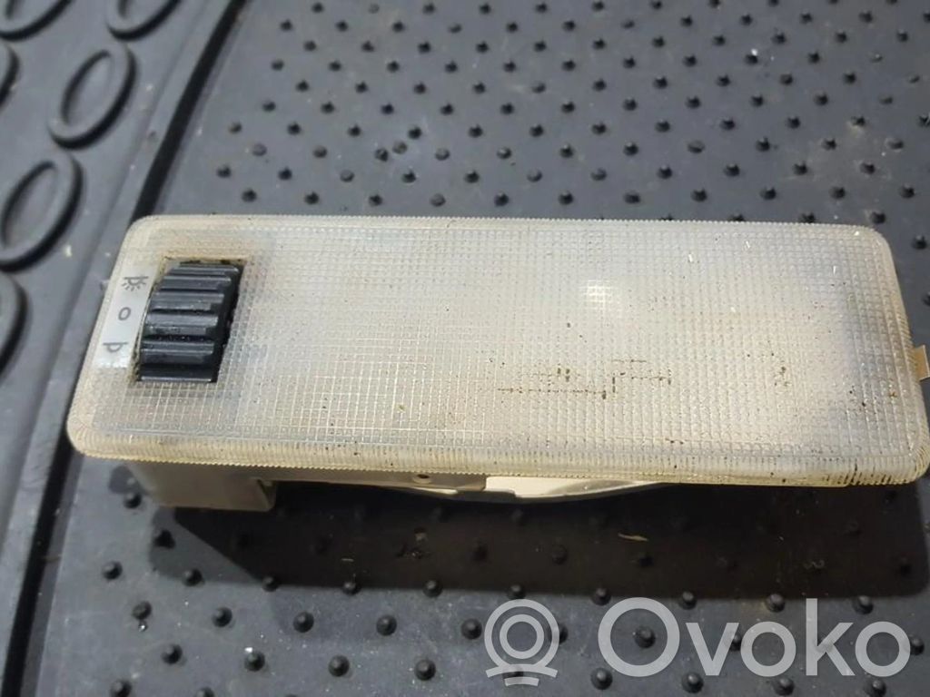 Mercedes-Benz 190 W201 Światło fotela przedniego 