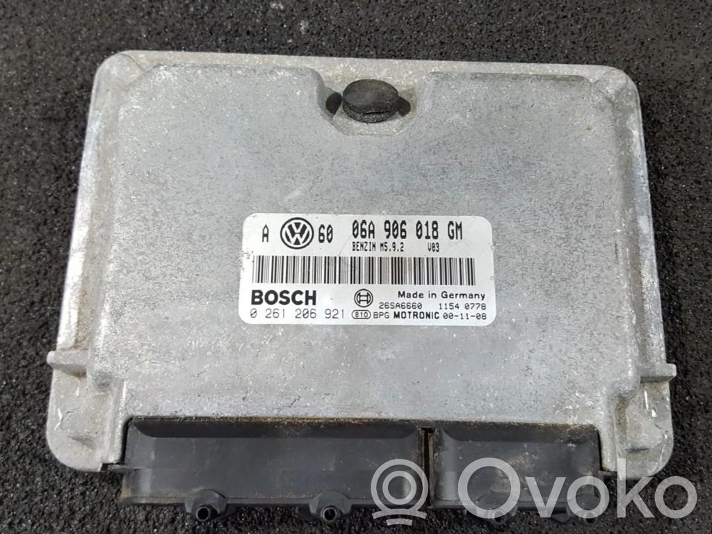 Engine control unit/module   06A906018,0261206921,0261206921,06A906018,11540778,26SA6660