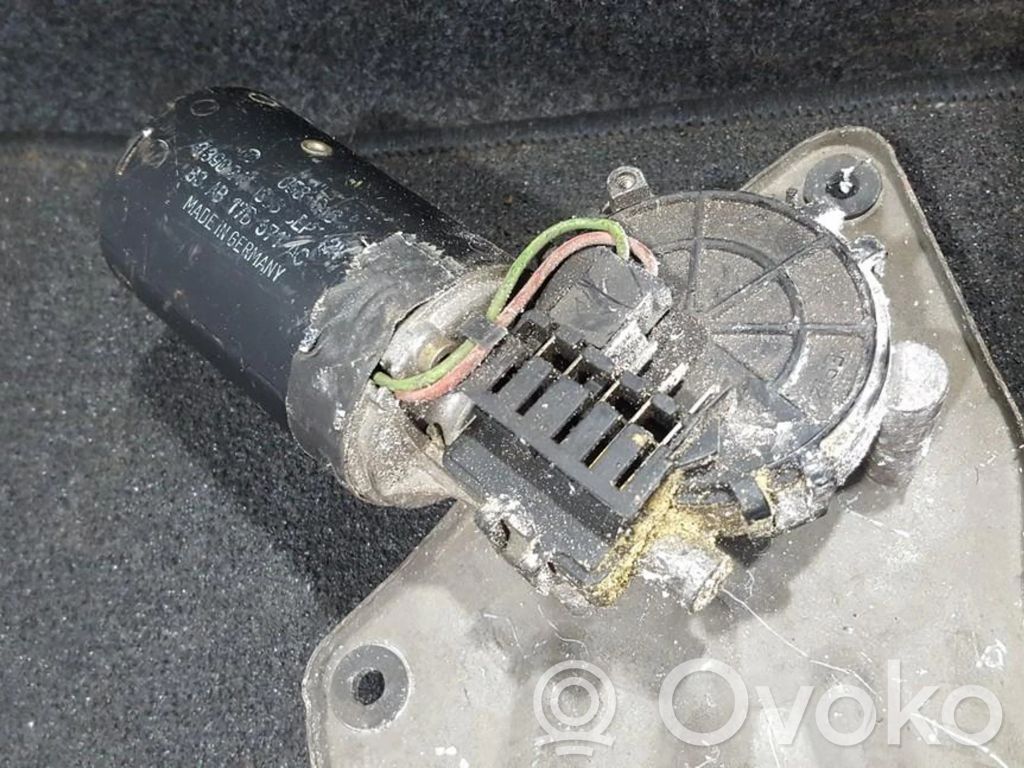 Ford Escort Pyyhkimen moottori 