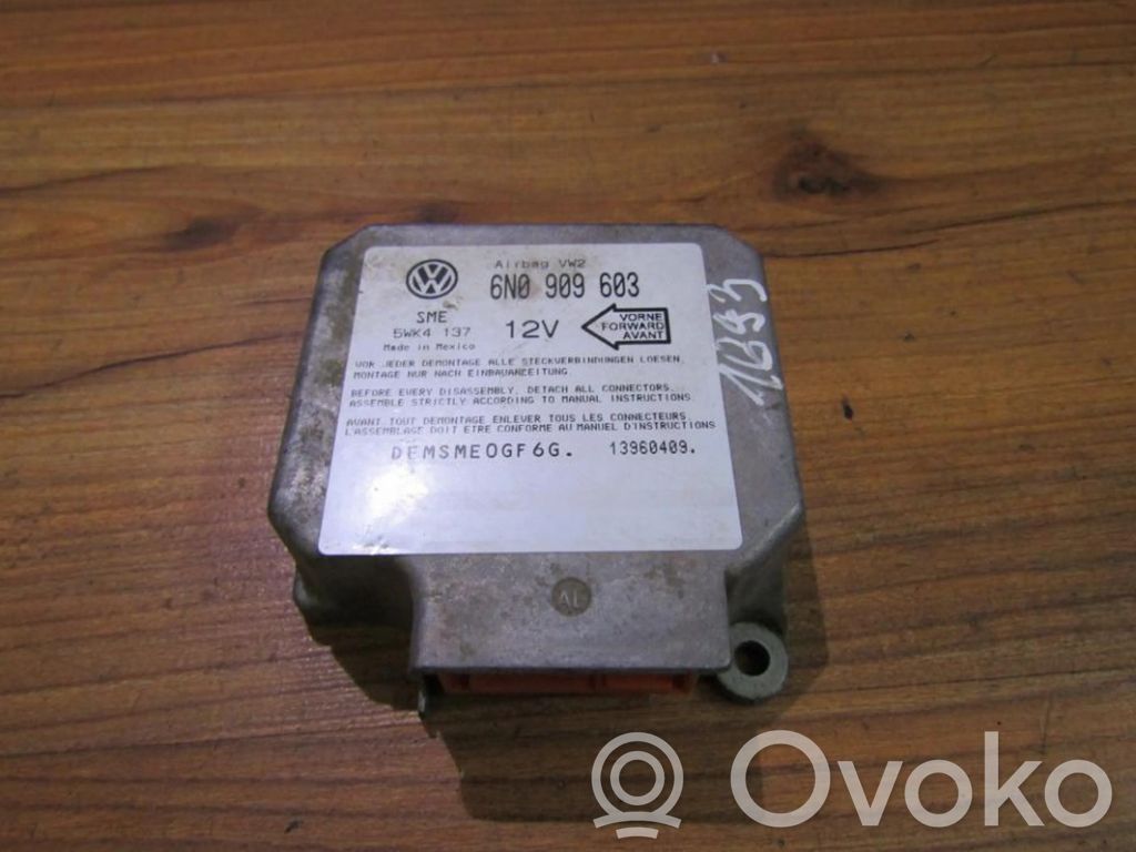 Volkswagen Caddy Unitate/modul de comandă airbaguri 