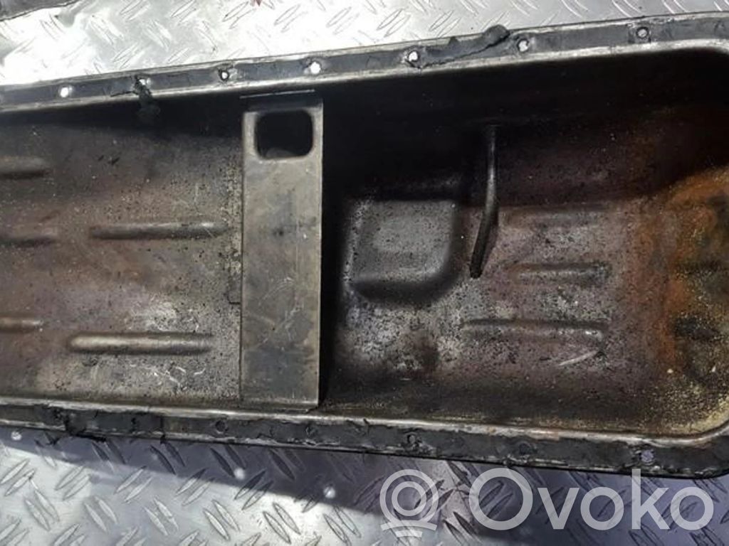 Oil sump
