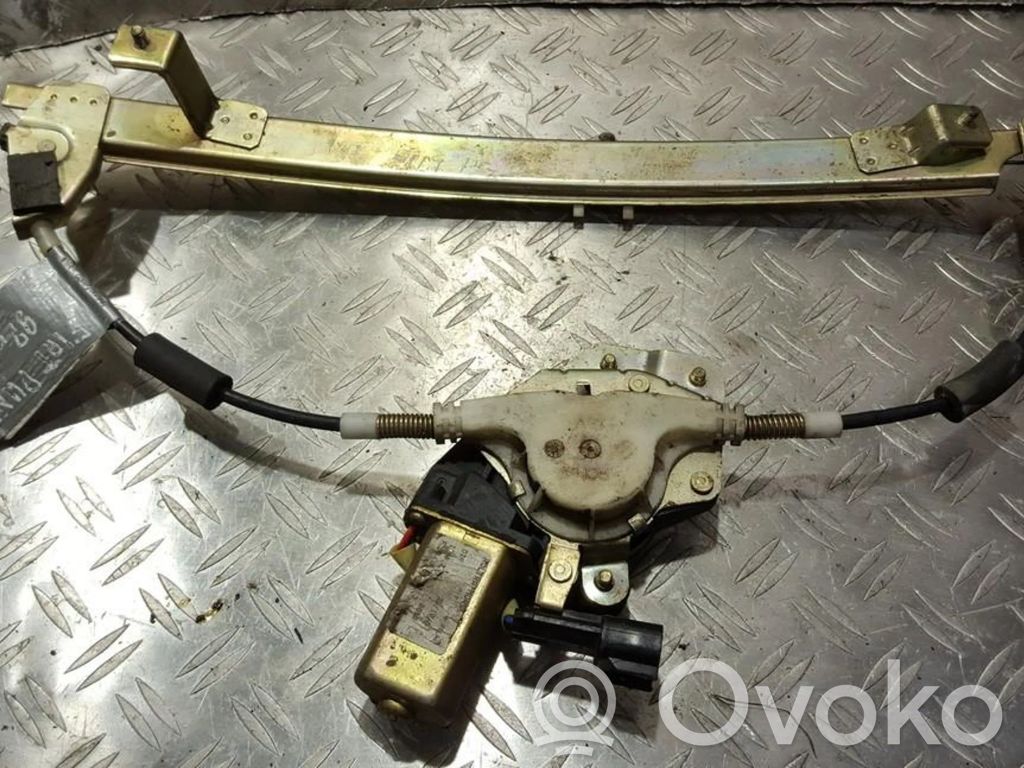 Regulador con motor de la ventanilla de la puerta corredera
